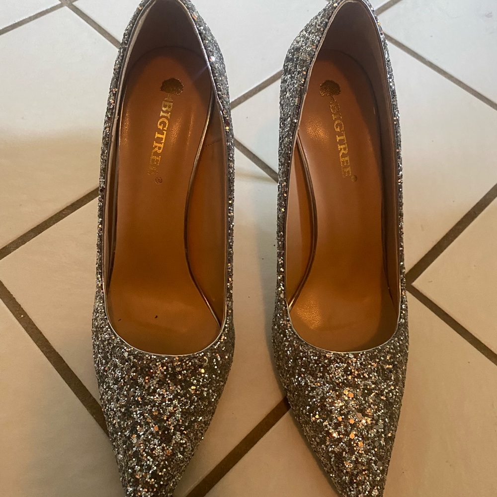 These are the shoes you need to pop out